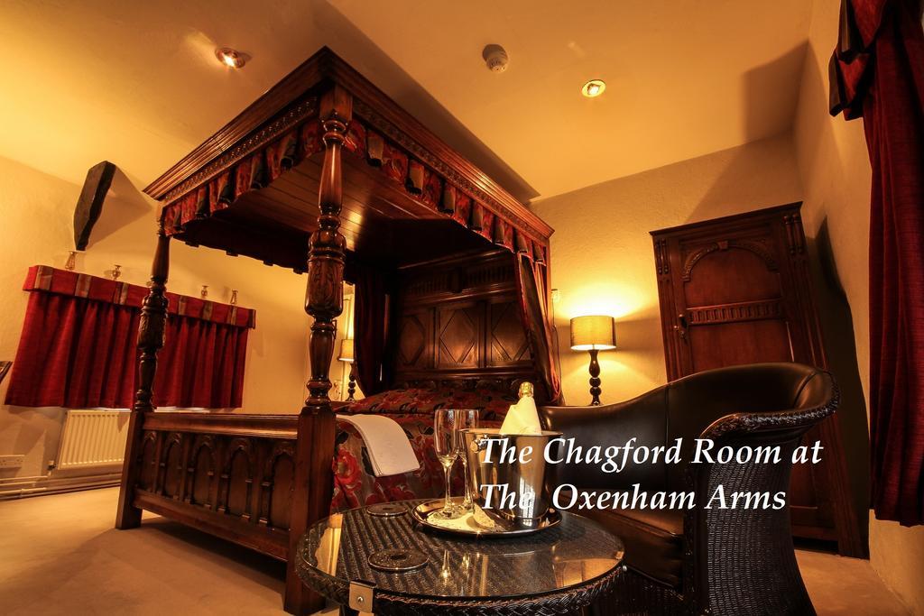The Oxenham Arms Hotel Devon South Zeal Buitenkant foto