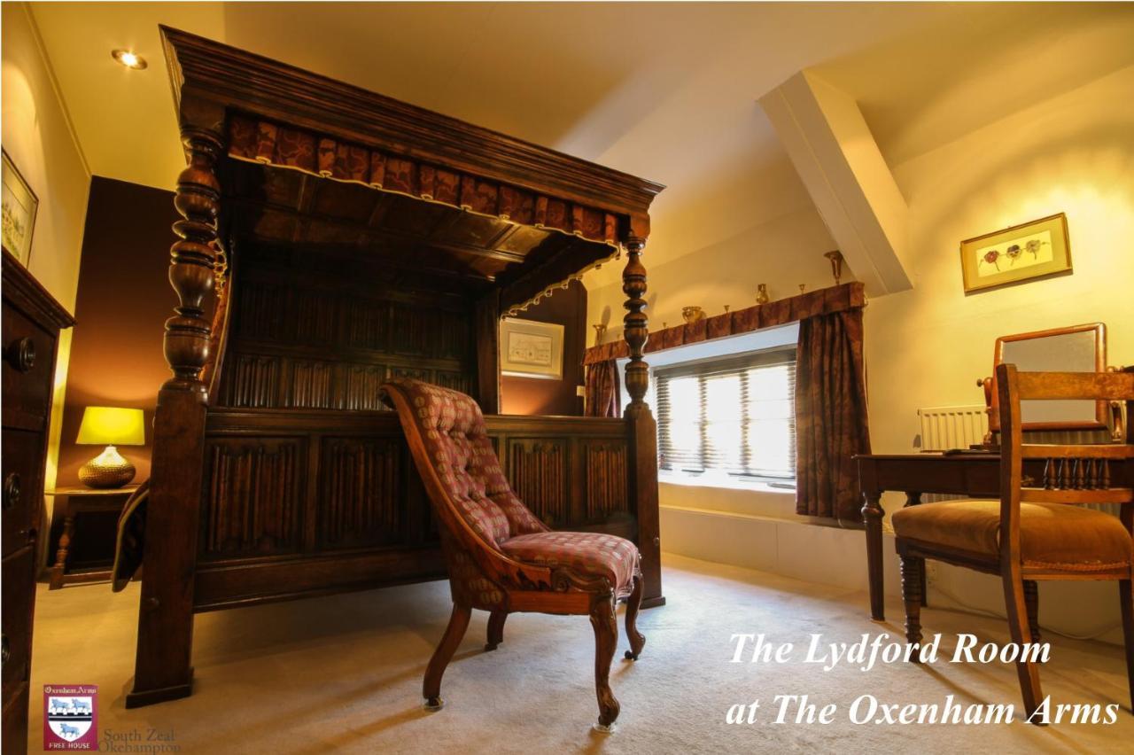 The Oxenham Arms Hotel Devon South Zeal Buitenkant foto