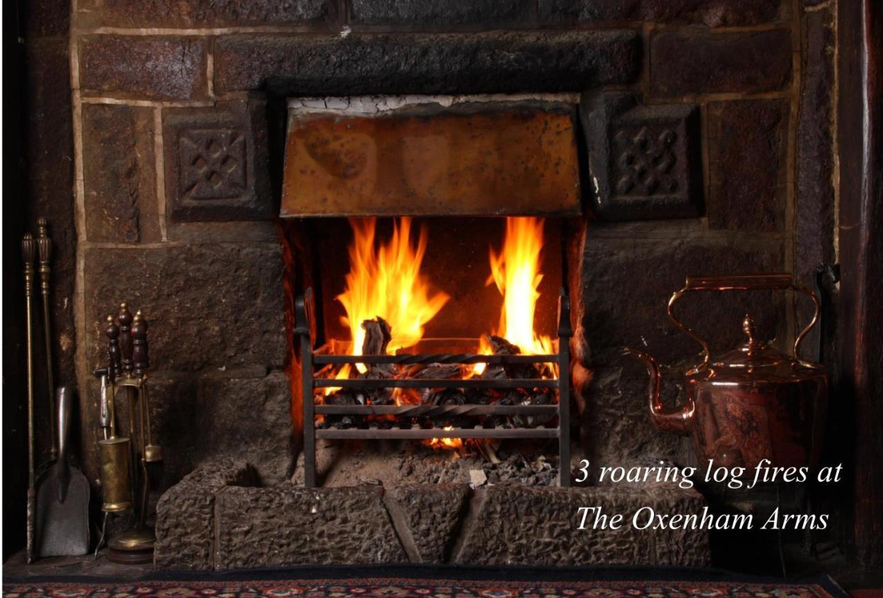 The Oxenham Arms Hotel Devon South Zeal Buitenkant foto