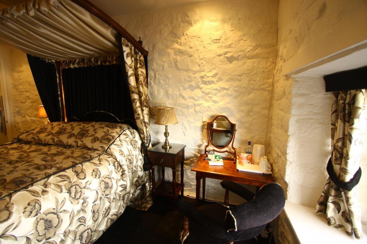 The Oxenham Arms Hotel Devon South Zeal Buitenkant foto