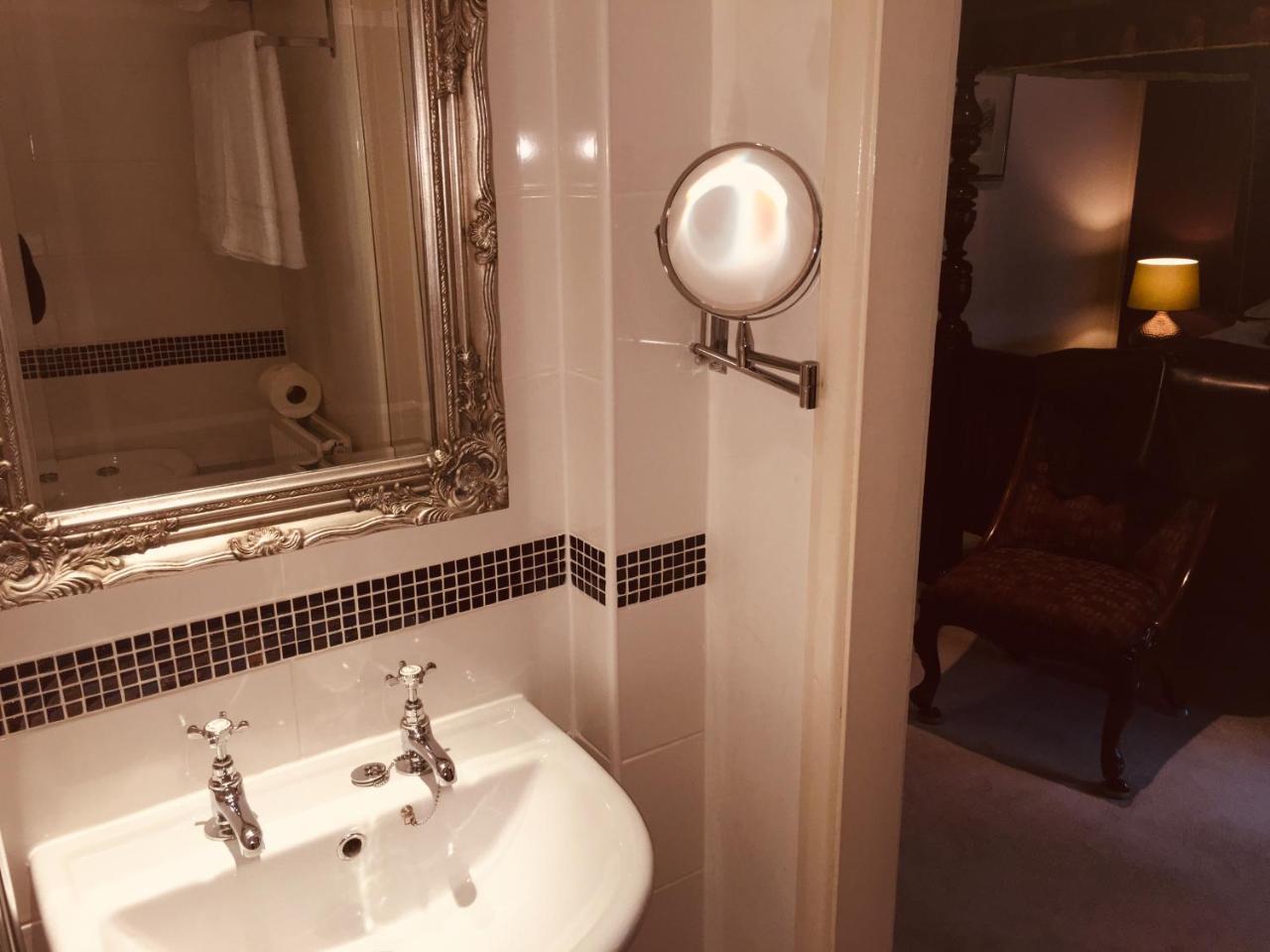 The Oxenham Arms Hotel Devon South Zeal Buitenkant foto
